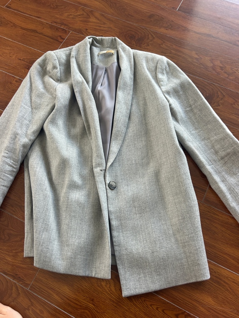 Alice + Olivia Light Gray Single-Button Shawl Collar Blazer